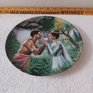 Decorative Plate with Romantic Scene